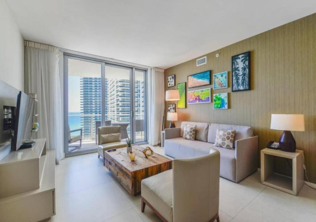 Apartamentos en Hollywood Beach | Con Vista al Mar beachfrontcondowithmesmerizingviewshollywood
