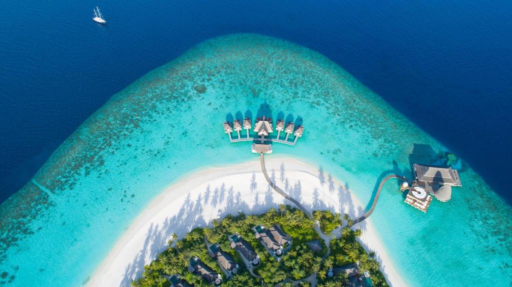 10 Hoteles de lujo y exclusivos en las Maldivas anantarakihavahmaldivesvillasbaaatollupdatedprices2025