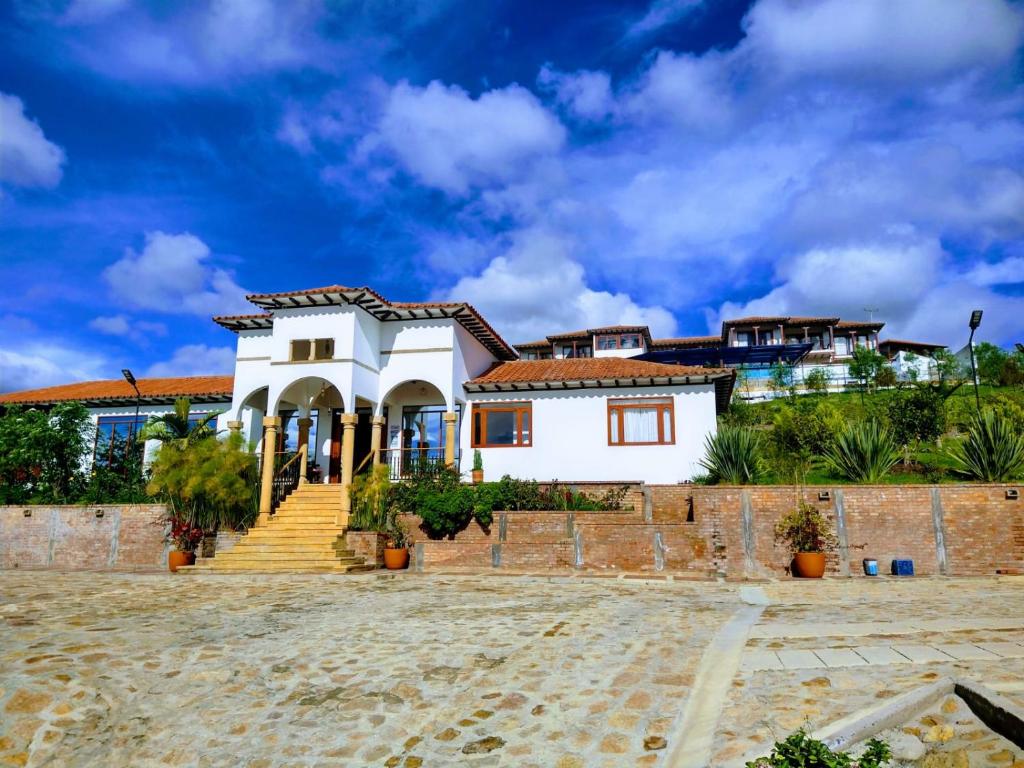 Guía de Hoteles en Villa de Leyva con piscina hotelcampestrecordilleradelosandesvilladeleyvapreciosactualizados