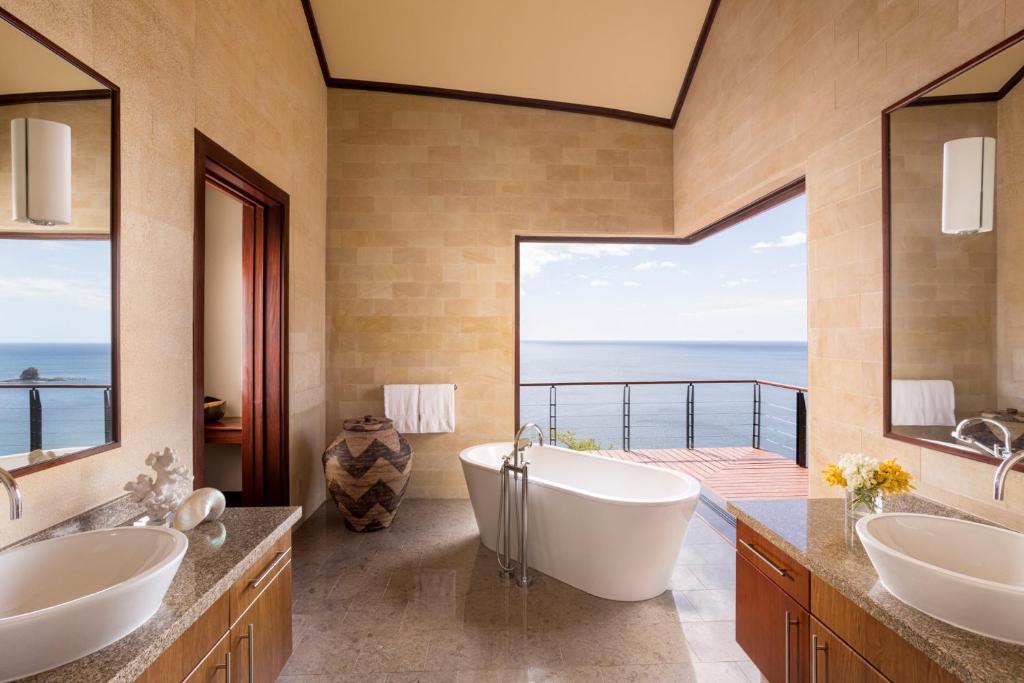 5 Hoteles Four Seasons fourseasonsresortpeninsulapapagayocostaricapapagayoguanacaste