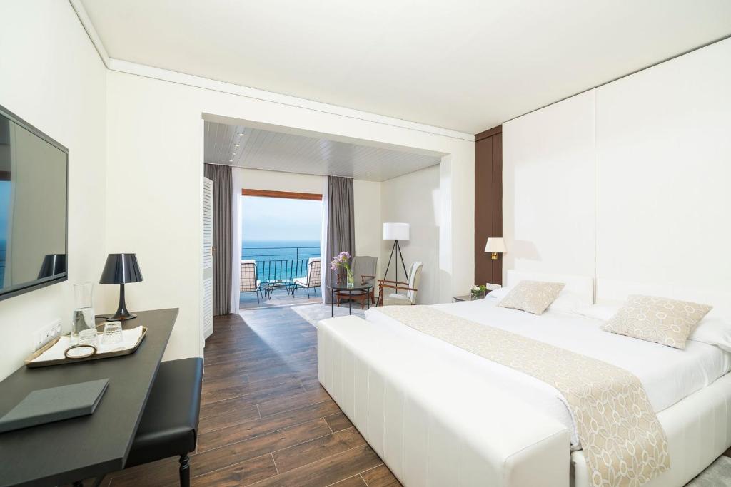 Hoteles en Costa brava, Cataluña hotelsantamartalloretdemarpreciosactualizados2025