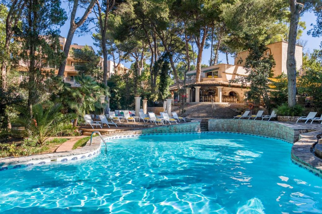 Hoteles de lujo en Mallorca lagogardenapart suitesspahotel