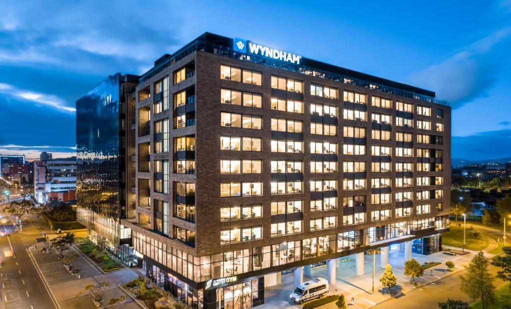 Hoteles de Lujo en Bogotá wyndhambogotabogotpreciosactualizados2025