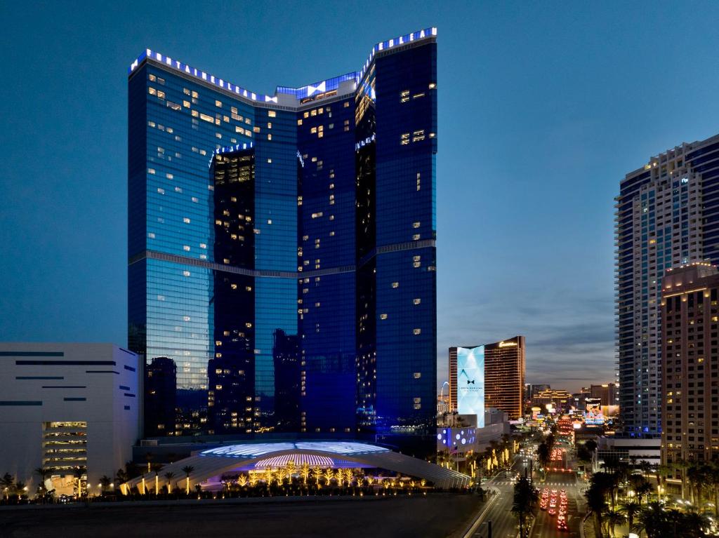 Hoteles de lujo en las Vegas fontainebleaulasvegas precios2025